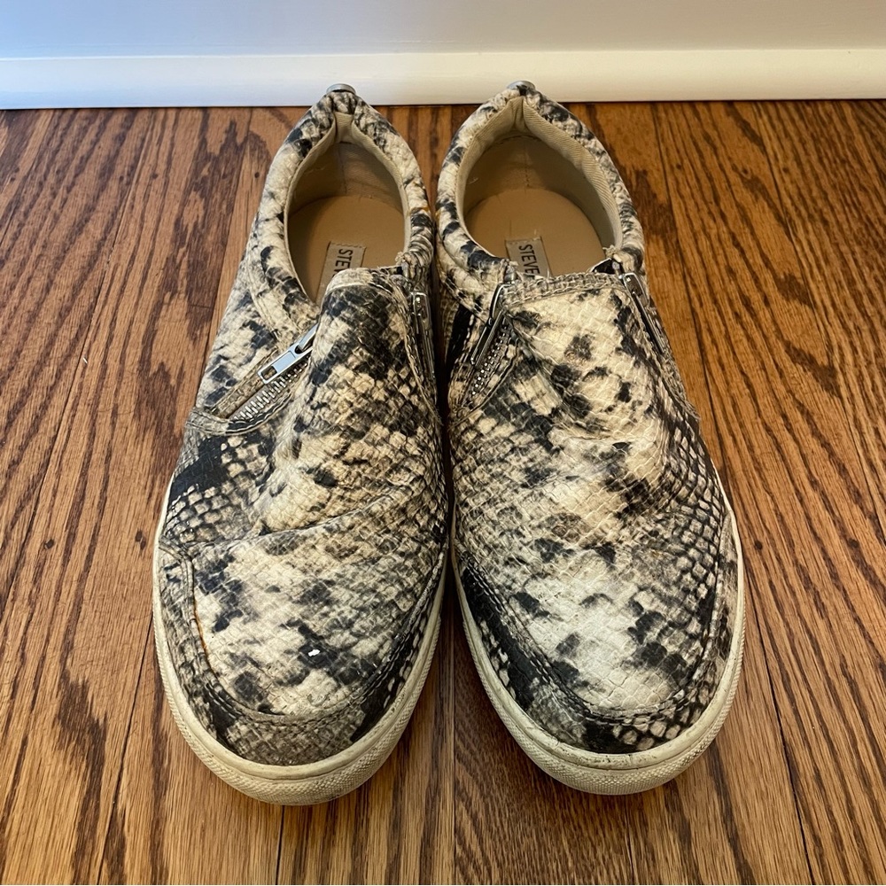 Steve Madden snakeskin zipper sneakers